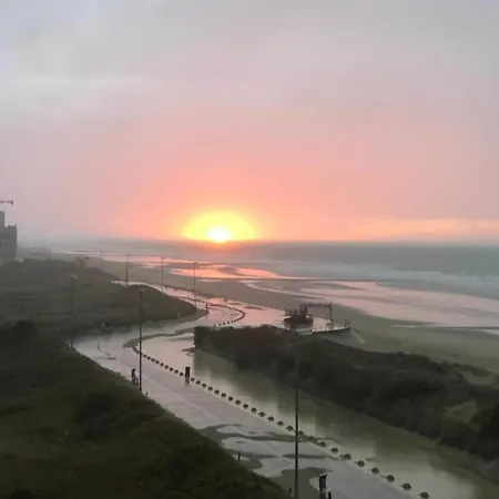In With Stunning Views Apartman Middelkerke